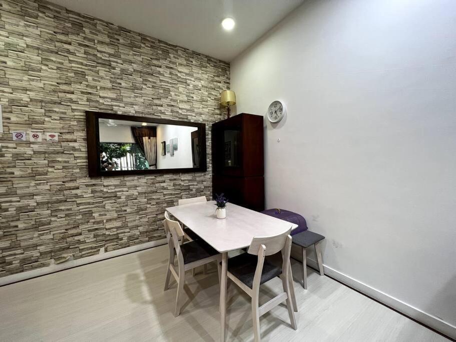Luxury The Loft Comfort & Convenient Homestay 4 코타키나발루 외부 사진